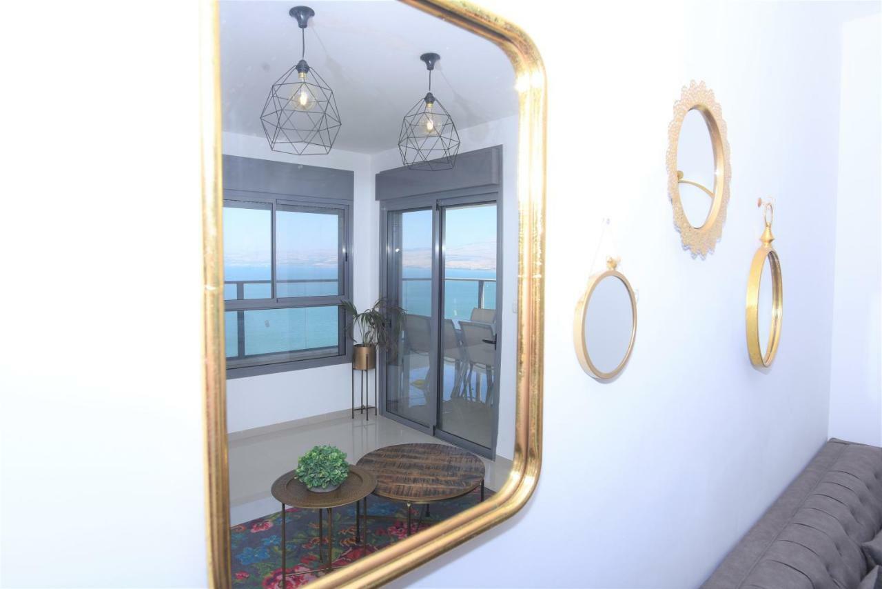Aristone Luxury Apartment Tibériade Extérieur photo